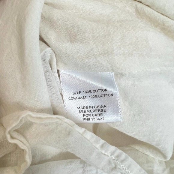 Modcloth Easy Go White Romper Women's Small Sleeveless Cotton Faux Wrap Shorts - Picture 6 of 7